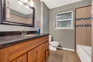 11826 Oceanview St, Houston, TX 77071 - Photo 18