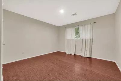 11826 Oceanview Street, Houston, TX 77071 - Photo 16