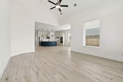 9614 Chateau Hill Drive, Manvel, TX 77578 - Photo 16