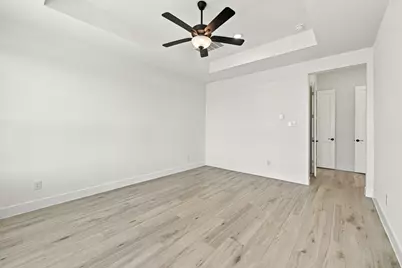 9614 Chateau Hill Drive, Manvel, TX 77578 - Photo 18