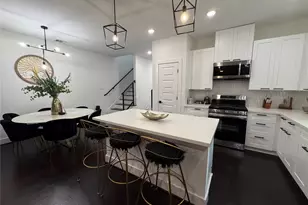 2417 Noble St, Houston, TX 77026 - Photo 8