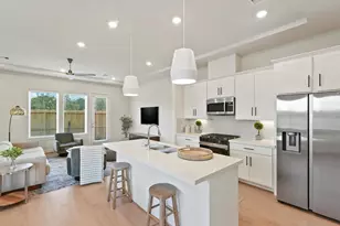 6537 Rena St, Houston, TX 77092 - Photo 4