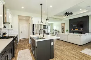 414 Burning Tree Ln, West Columbia, TX 77486 - Photo 14