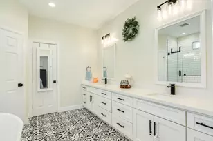 414 Burning Tree Ln, West Columbia, TX 77486 - Photo 18