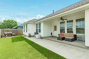 414 Burning Tree Ln, West Columbia, TX 77486 - Photo 26