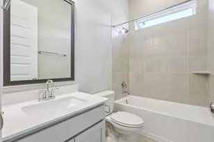 719 Topwater, Kemah, TX 77565 - Photo 10