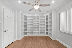 11002 Renwick Dr, Houston, TX 77096 - Photo 26