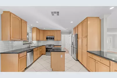 11002 Renwick Drive, Houston, TX 77096 - Photo 8