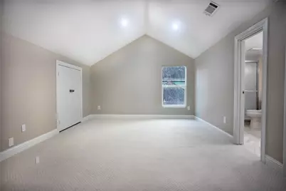 5119 Green Springs Drive, Houston, TX 77066 - Photo 32