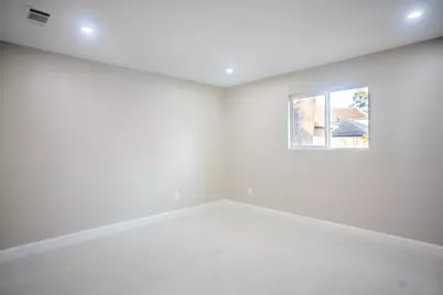 5119 Green Springs Drive, Houston, TX 77066 - Photo 28