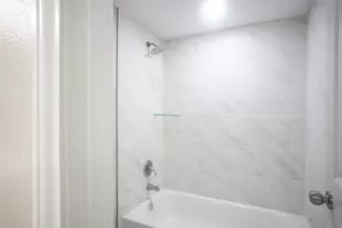 5119 Green Springs Dr, Houston, TX 77066 - Photo 30