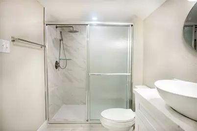 5119 Green Springs Drive, Houston, TX 77066 - Photo 40