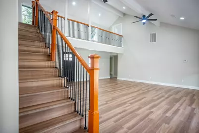 5119 Green Springs Drive, Houston, TX 77066 - Photo 12