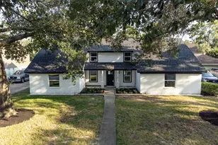 5119 Green Springs Dr, Houston, TX 77066 - Photo 2