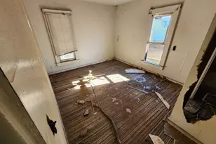 303 N 5th, Munday, TX 76371 - Photo 6