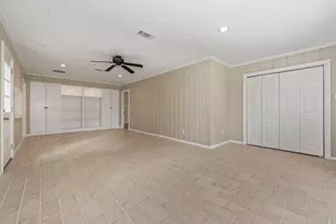 1011 W 41st St, Houston, TX 77018 - Photo 16