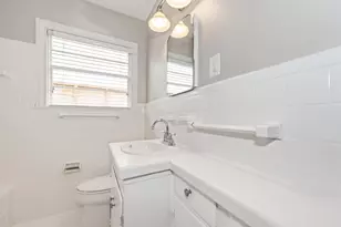 1011 W 41st St, Houston, TX 77018 - Photo 26