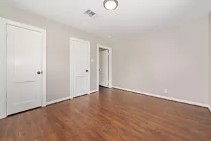 1011 W 41st St, Houston, TX 77018 - Photo 24
