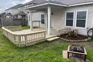 15226 Bartlett Landing Dr, Cypress, TX 77429 - Photo 2