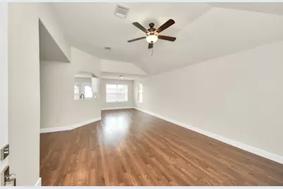 18910 Bonners Park Circle, Katy, TX 77449 - Photo 14