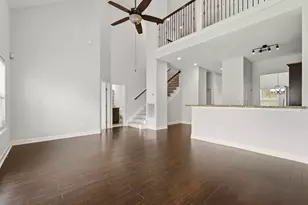 2410 Ranna Ct, Sugar Land, TX 77498 - Photo 8