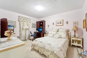 5923 Pinewood Springs Dr, Houston, TX 77066 - Photo 22