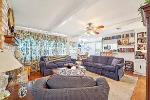 5923 Pinewood Springs Dr, Houston, TX 77066 - Photo 6