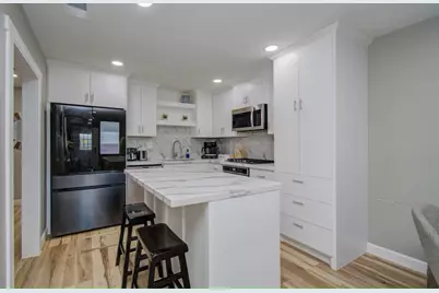 4802 Crane Street, Hitchcock, TX 77563 - Photo 8