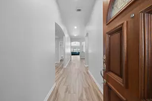 146 S Star Ridge Cir, The Woodlands, TX 77382 - Photo 6