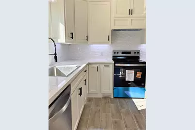 865 Dundee, Vidor, TX 77662 - Photo 6