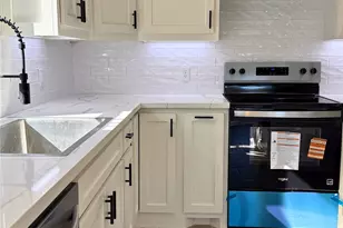 865 Dundee, Vidor, TX 77662 - Photo 6