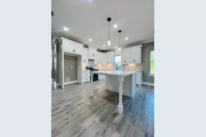 865 Dundee, Vidor, TX 77662 - Photo 6