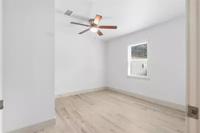 10516 Fairview Drive, Conroe, TX 77385 - Photo 16