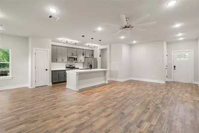 10301 Ashville Drive, Houston, TX 77051 - Photo 2