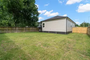 10301 Ashville Dr, Houston, TX 77051 - Photo 12