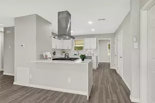 6113 Diamond Ct, Texas City, TX 77591 - Photo 2