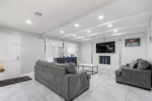 10706 Sagegreen Dr, Houston, TX 77089 - Photo 14