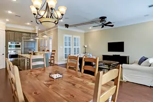 31 E Breezy Way, The Woodlands, TX 77380 - Photo 16