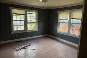 7952 Cinderella St, Houston, TX 77028 - Photo 4