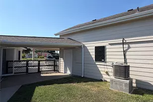 1310 Bayou Shore Dr, Galveston, TX 77551 - Photo 14