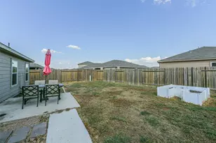 15238 Snowdrop Field Dr, Humble, TX 77396 - Photo 6