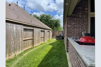 730 Cumberland Ridge Lane, League City, TX 77573 - Photo 32