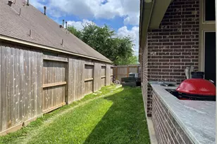 730 Cumberland Ridge Ln, League City, TX 77573 - Photo 32