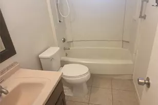 3218 Glade Springs Dr, Houston, TX 77339 - Photo 8