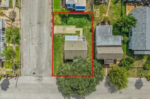4201 Avenue R, Galveston, TX 77550 - Photo 10