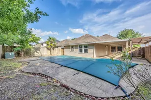 10514 Lauren Creek Dr, Baytown, TX 77523 - Photo 24