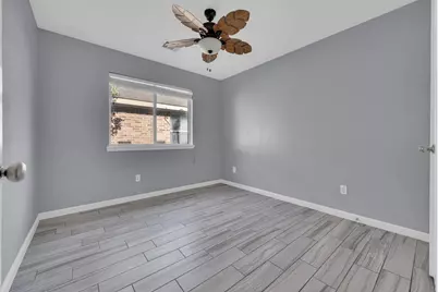 10514 Lauren Creek Drive, Baytown, TX 77523 - Photo 16