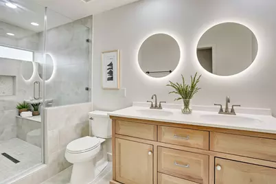 2720 Chenevert Street, Houston, TX 77004 - Photo 1