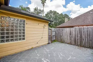 3830 E Creek Club Dr, Missouri City, TX 77459 - Photo 30