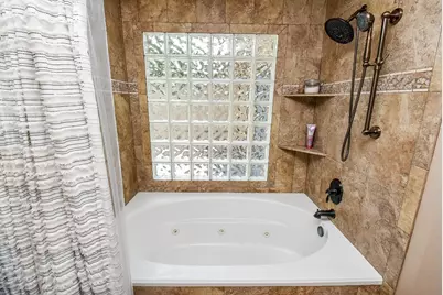 3830 E Creek Club Drive, Missouri City, TX 77459 - Photo 38